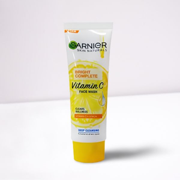 Garnier Bright Complete Vitamin C Face Wash 50gm