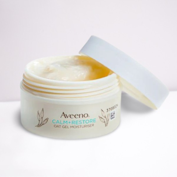 Aveeno Face Calm Restore Oat Gel Moisturiser 50g