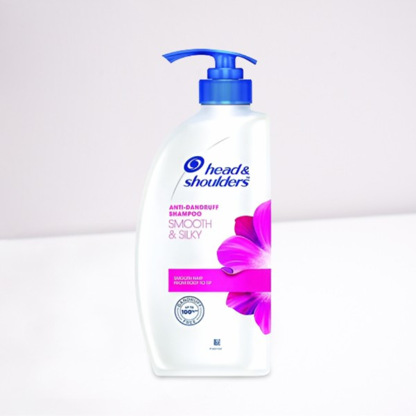 Head & Shoulders Smooth and Silky Anti Dandruff Shampoo for Women & Men 650ml